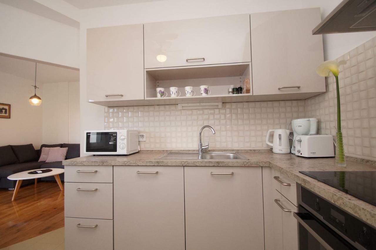 Apartments Mirna كورتْشولا المظهر الخارجي الصورة